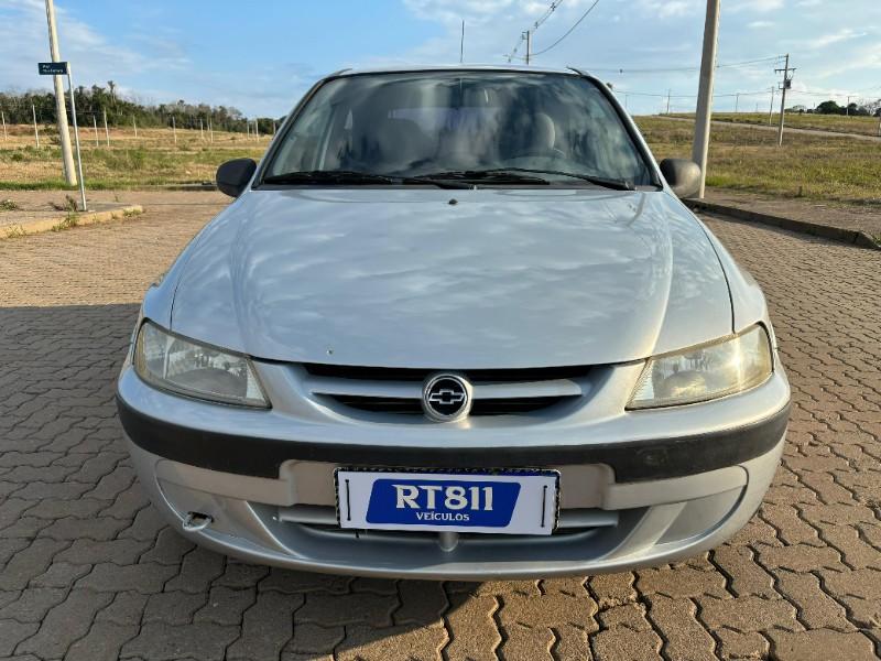 CHEVROLET CELTA 1.0 /2001 RT 811 VEÍCULOS ARROIO DO MEIO / Carros no Vale