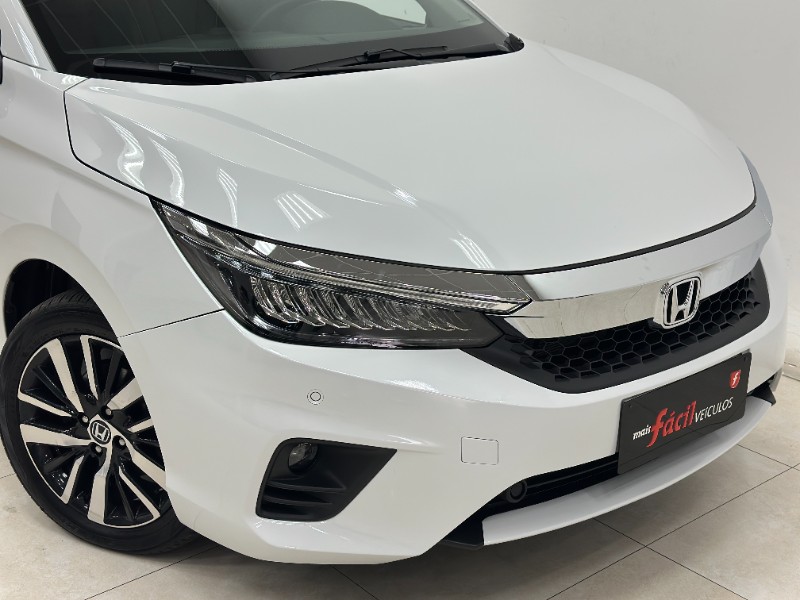 HONDA CITY 1.5 HATCHBACK TOURING 16V 2023/2024 MAIS FÁCIL VEÍCULOS SANTA CRUZ DO SUL / Carros no Vale
