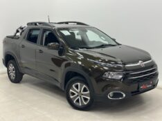 FIAT TORO 1.8 16V EVO FLEX FREEDOM AUTOMÁTICO 2016/2017 MAIS FÁCIL VEÍCULOS SANTA CRUZ DO SUL / Carros no Vale