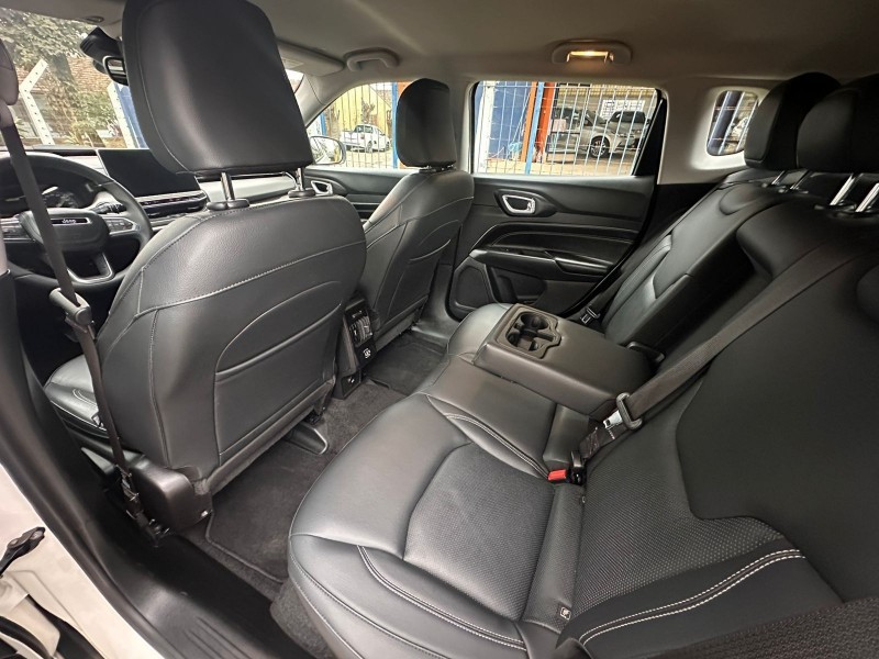 JEEP COMPASS LONGITUDE 1.3 TB /2023 MENEGHINI VEÍCULOS ARROIO DO MEIO / Carros no Vale