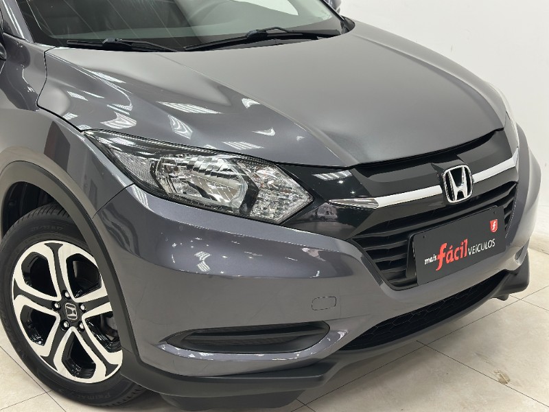 HONDA HR-V 1.8 16V FLEX LX 4P AUTOMÁTICO 2015/2016 MAIS FÁCIL VEÍCULOS SANTA CRUZ DO SUL / Carros no Vale