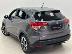 HONDA HR-V 1.8 16V FLEX LX 4P AUTOMÁTICO 2015/2016 MAIS FÁCIL VEÍCULOS SANTA CRUZ DO SUL / Carros no Vale