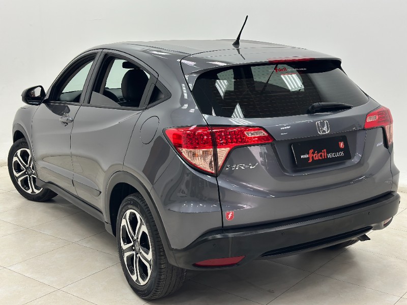 HONDA HR-V 1.8 16V FLEX LX 4P AUTOMÁTICO 2015/2016 MAIS FÁCIL VEÍCULOS SANTA CRUZ DO SUL / Carros no Vale