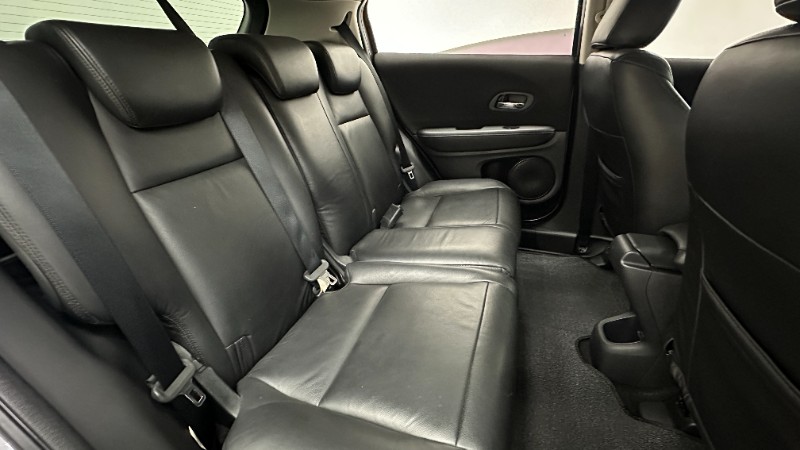 HONDA HR-V 1.8 16V FLEX LX 4P AUTOMÁTICO 2015/2016 MAIS FÁCIL VEÍCULOS SANTA CRUZ DO SUL / Carros no Vale