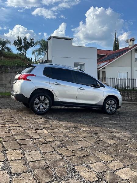 PEUGEOT 2008 1.6 16V FLEX ALLURE 4P MANUAL 2016/2016 BOSCO AUTOMÓVEIS GUAPORÉ / Carros no Vale