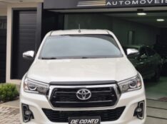 TOYOTA HILUX 2.8 SRX 4X4 CD 16V /2020 DE CONTO AUTOMÓVEIS SARANDI / Carros no Vale