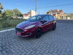 FORD FIESTA 1.6 TITANIUM 2015/2015 ELY AUTOMÓVEIS LAJEADO / Carros no Vale