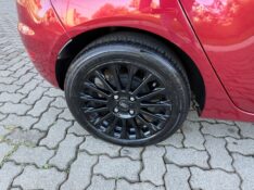 FORD FIESTA 1.6 TITANIUM 2015/2015 ELY AUTOMÓVEIS LAJEADO / Carros no Vale