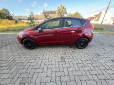 FORD FIESTA 1.6 TITANIUM 2015/2015 ELY AUTOMÓVEIS LAJEADO / Carros no Vale