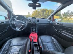 FORD FIESTA 1.6 TITANIUM 2015/2015 ELY AUTOMÓVEIS LAJEADO / Carros no Vale