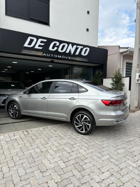 VOLKSWAGEN VIRTUS 1.0 200 TSI HIGHLINE AUTOMÁTICO /2022 DE CONTO AUTOMÓVEIS SARANDI / Carros no Vale