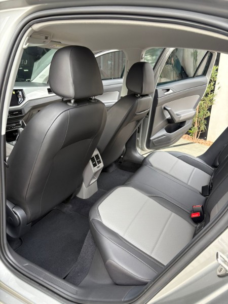 VOLKSWAGEN VIRTUS 1.0 200 TSI HIGHLINE AUTOMÁTICO /2022 DE CONTO AUTOMÓVEIS SARANDI / Carros no Vale