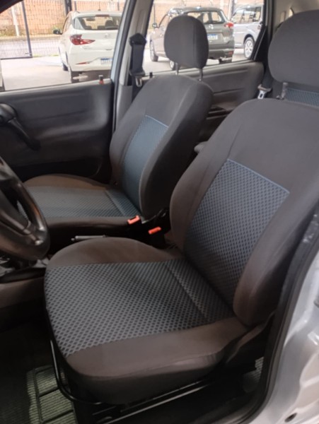 CHEVROLET CLASSIC LS 1.0 2011/2012 LAVENDA VEÍCULOS ARROIO DO MEIO / Carros no Vale