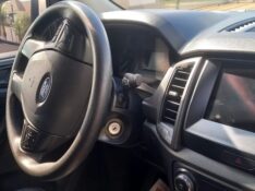 FORD RANGER XLS 2.2 4X4 CD DIESEL AUT. 2022/2022 ELY AUTOMÓVEIS LAJEADO / Carros no Vale
