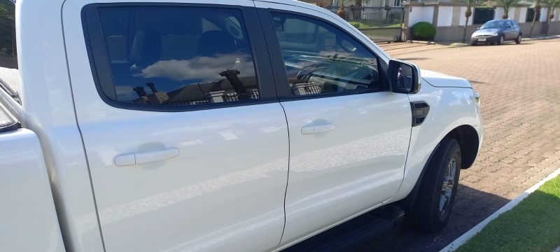 FORD RANGER XLS 2.2 4X4 CD DIESEL AUT. 2022/2022 ELY AUTOMÓVEIS LAJEADO / Carros no Vale