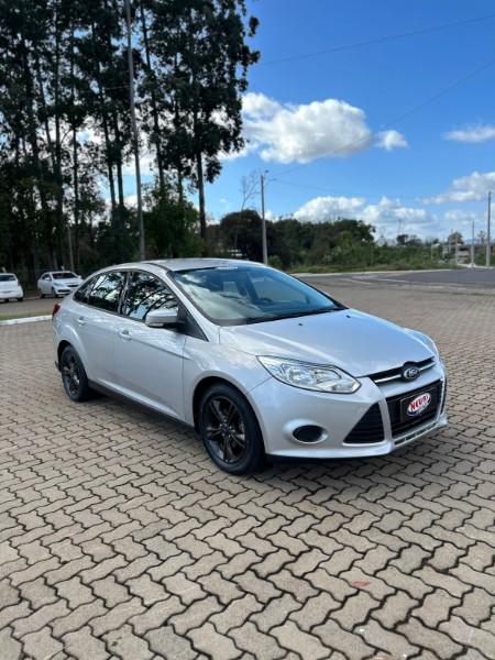 FORD FOCUS SEDAN 2.0 16V/2.0 16V FLEX 4P AUT. - 2014