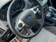 FORD FOCUS SEDAN 2.0 16V/2.0 16V FLEX 4P AUT. /2014 NEURI VEÍCULOS LAJEADO / Carros no Vale