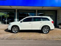 FIAT FREEMONT PRECISION 2.4 7 LUGARES 2013/2014 SÉTIMA VEÍCULOS GUAPORÉ / Carros no Vale