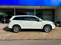 FIAT FREEMONT PRECISION 2.4 7 LUGARES 2013/2014 SÉTIMA VEÍCULOS GUAPORÉ / Carros no Vale