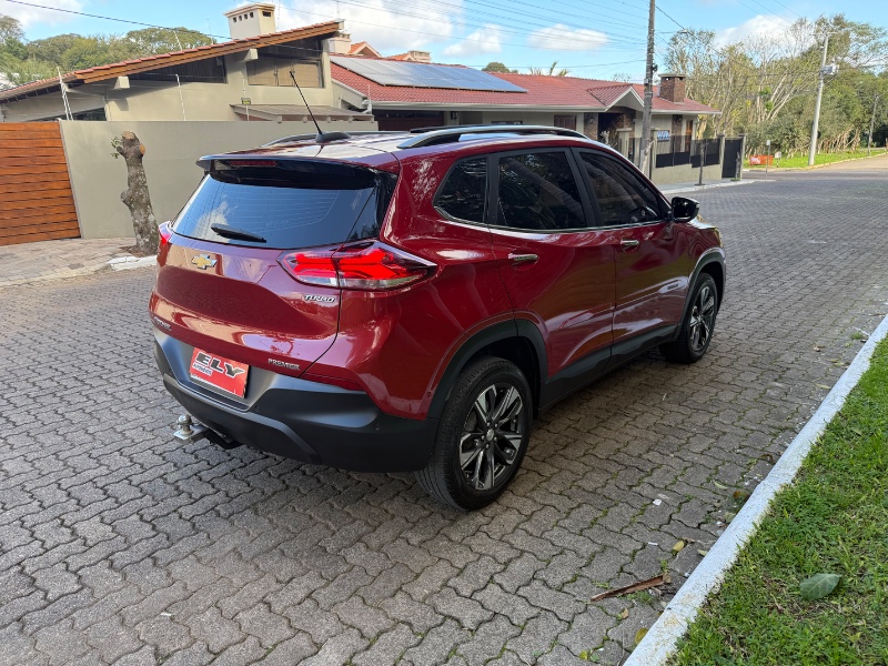 CHEVROLET TRACKER 1.2 12V PREMIER TURBO FLEX 4P AUTOMÁTICO 2023/2023 ELY AUTOMÓVEIS LAJEADO / Carros no Vale