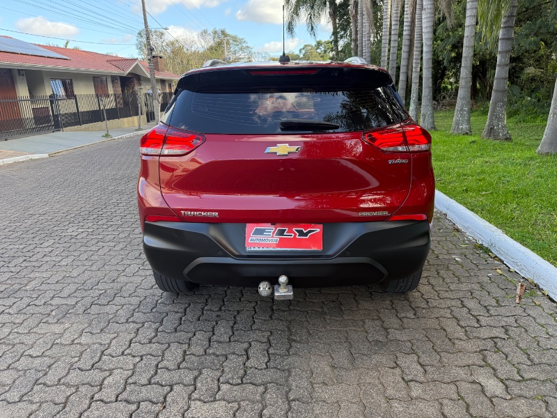 CHEVROLET TRACKER 1.2 12V PREMIER TURBO FLEX 4P AUTOMÁTICO 2023/2023 ELY AUTOMÓVEIS LAJEADO / Carros no Vale
