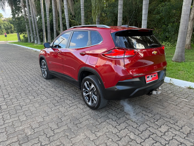 CHEVROLET TRACKER 1.2 12V PREMIER TURBO FLEX 4P AUTOMÁTICO 2023/2023 ELY AUTOMÓVEIS LAJEADO / Carros no Vale