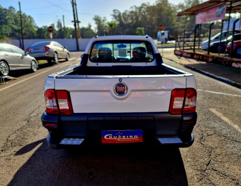 FIAT STRADA WORKING 1.4 MPI FIRE FLEX 8V CS 2012/2013 CRUZEIRO MULTIMARCAS CRUZEIRO DO SUL / Carros no Vale