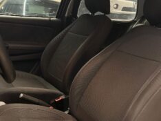 VOLKSWAGEN FOX1.0 GII 2011/2011 JM AUTOMÓVEIS VENÂNCIO AIRES / Carros no Vale