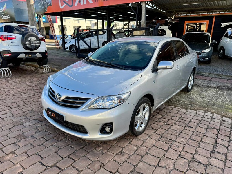 TOYOTA COROLLA XEI 2.0 FLEX 16V AUT. 2013/2014 AR MULTIMARCAS VENÂNCIO AIRES / Carros no Vale