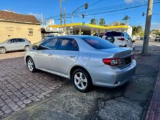 TOYOTA COROLLA XEI 2.0 FLEX 16V AUT. 2013/2014 AR MULTIMARCAS VENÂNCIO AIRES / Carros no Vale