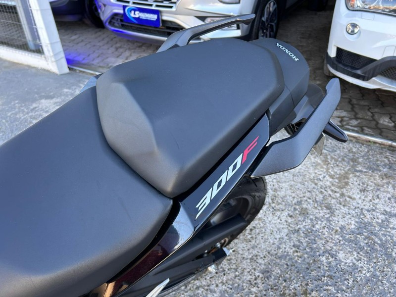 HONDA MOTOS CB 300F TWISTER ABS 2025/2025 LS MULTIMARCAS VENÂNCIO AIRES / Carros no Vale