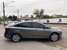 FORD FOCUS 2.0 16V/SE/SE PLUS FLEX 5P AUT. 2016/2016 LS MULTIMARCAS VENÂNCIO AIRES / Carros no Vale
