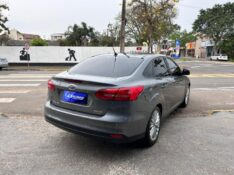 FORD FOCUS 2.0 16V/SE/SE PLUS FLEX 5P AUT. 2016/2016 LS MULTIMARCAS VENÂNCIO AIRES / Carros no Vale