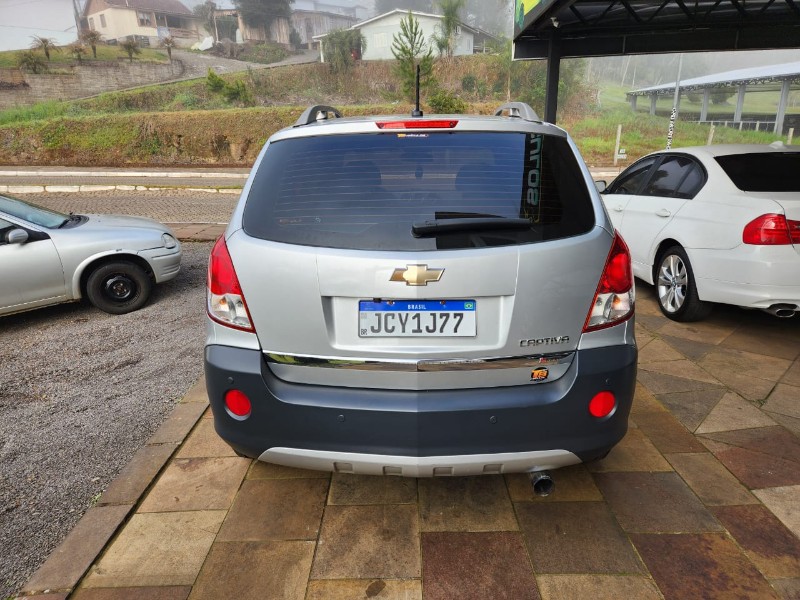 CHEVROLET CAPTIVA SPORT 2.4 2012/2012 TS VEÍCULOS ANTA GORDA / Carros no Vale