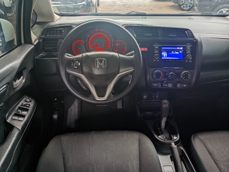 HONDA FIT 1.5 EX 16V CVT 2014/2015 RICARDO VEÍCULOS TEUTÔNIA / Carros no Vale