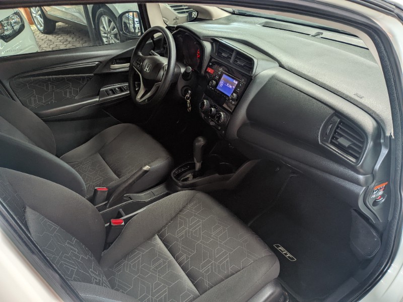 HONDA FIT 1.5 EX 16V CVT 2014/2015 RICARDO VEÍCULOS TEUTÔNIA / Carros no Vale