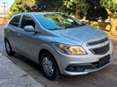 CHEVROLET ONIX 1.0 LT 2014/2014 STOPCAR MULTIMARCAS ESTRELA / Carros no Vale