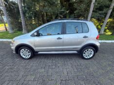 VOLKSWAGEN FOX 1.0 MPI TRACK (FLEX) 2017/2017 ELY AUTOMÓVEIS LAJEADO / Carros no Vale