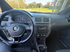 VOLKSWAGEN FOX 1.0 MPI TRACK (FLEX) 2017/2017 ELY AUTOMÓVEIS LAJEADO / Carros no Vale