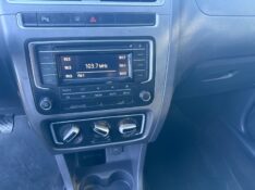 VOLKSWAGEN FOX 1.0 MPI TRACK (FLEX) 2017/2017 ELY AUTOMÓVEIS LAJEADO / Carros no Vale
