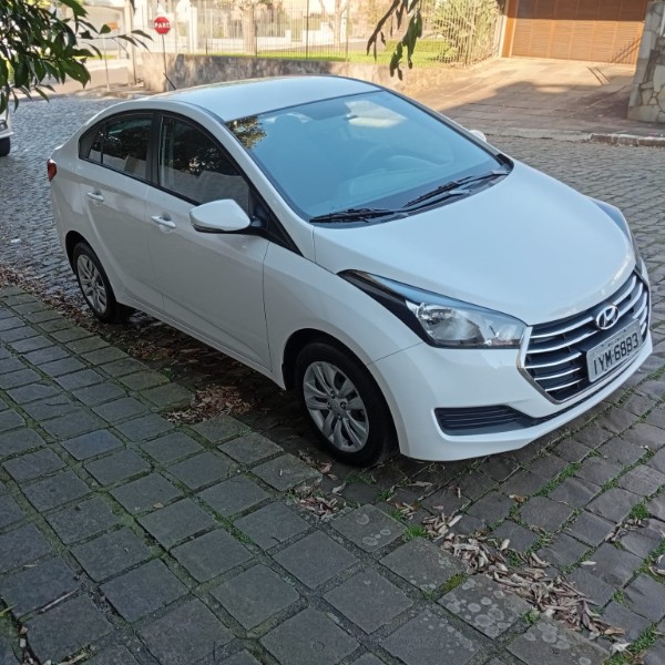 HYUNDAI HB20 COMF 1.6 AUT. 2017/2018 ALTERNATIVA VEÍCULOS LAJEADO / Carros no Vale
