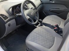 HYUNDAI HB20 COMF 1.6 AUT. 2017/2018 ALTERNATIVA VEÍCULOS LAJEADO / Carros no Vale