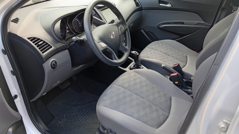 HYUNDAI HB20 COMF 1.6 AUT. 2017/2018 ALTERNATIVA VEÍCULOS LAJEADO / Carros no Vale