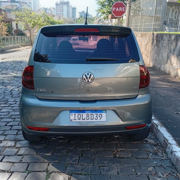 VOLKSWAGEN FOX PRIME 1.6 2009/2010 ALTERNATIVA VEÍCULOS LAJEADO / Carros no Vale