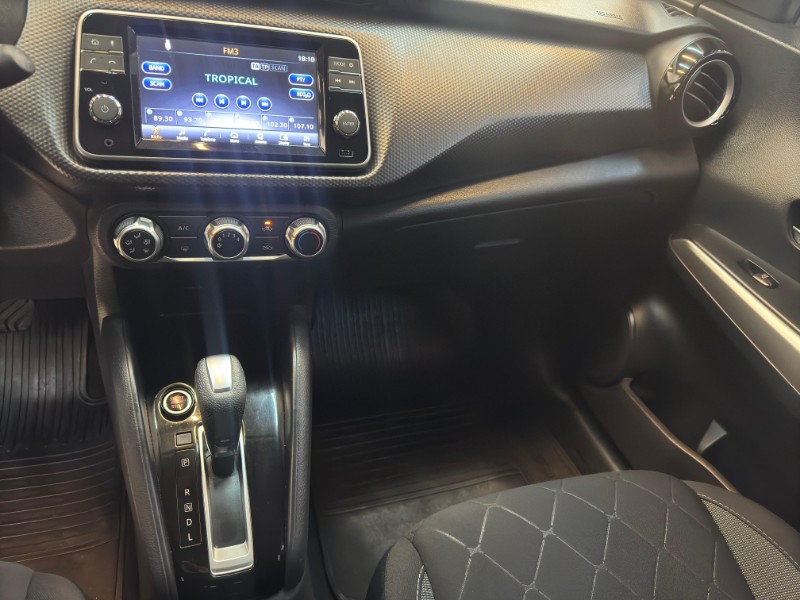 NISSAN KICKS 1.6 SV CVT 2020/2020 LUCAS AUTOMÓVEIS BOM RETIRO DO SUL / Carros no Vale