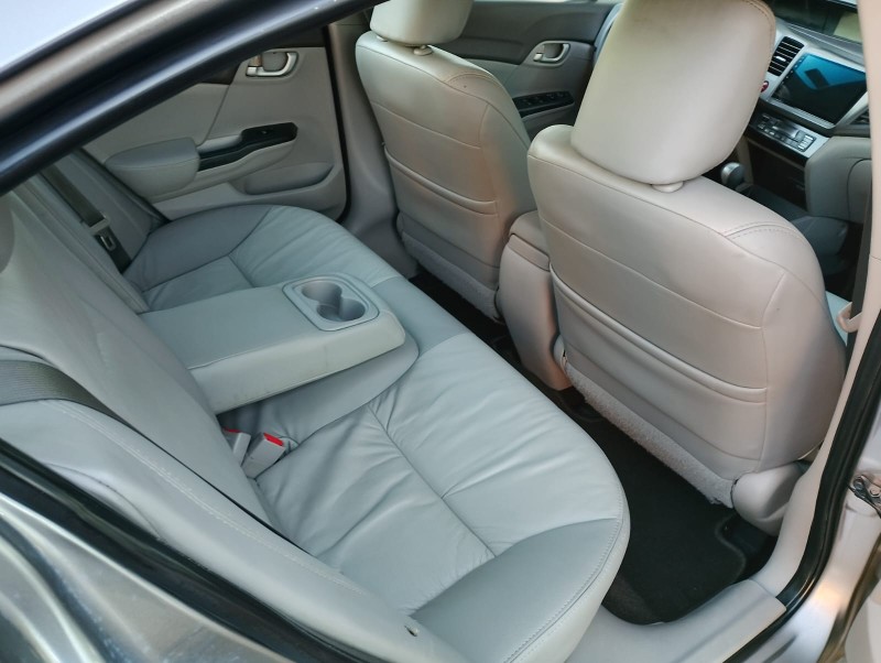 HONDA CIVIC 1.8 LXS 16V /2014 CHIMA VEÍCULOS VENÂNCIO AIRES / Carros no Vale