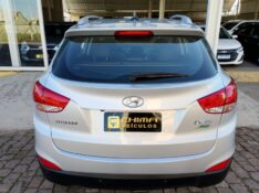 HYUNDAI IX35 2.0 GL /2015 CHIMA VEÍCULOS VENÂNCIO AIRES / Carros no Vale