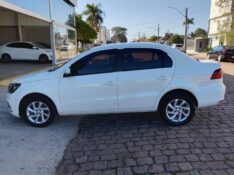 VOLKSWAGEN VOYAGE 1.6 MSI /2019 CHIMA VEÍCULOS VENÂNCIO AIRES / Carros no Vale