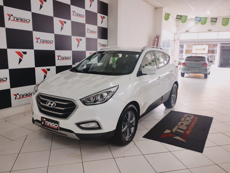 HYUNDAI IX 35 IX35 2.0 2018/2018 TIAGO AUTOMÓVEIS VENÂNCIO AIRES / Carros no Vale