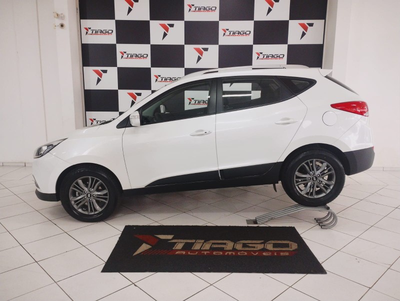 HYUNDAI IX 35 IX35 2.0 2018/2018 TIAGO AUTOMÓVEIS VENÂNCIO AIRES / Carros no Vale